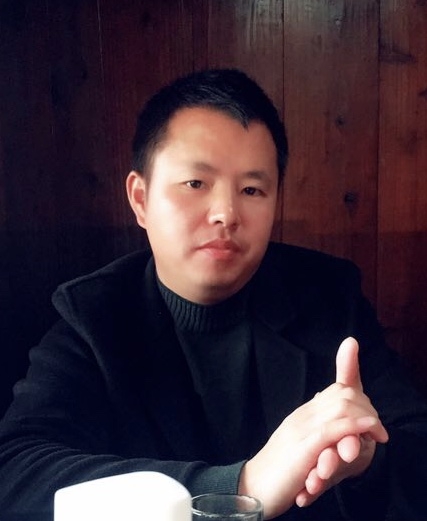 何超洪的第一张照片--渭南相亲服务中心