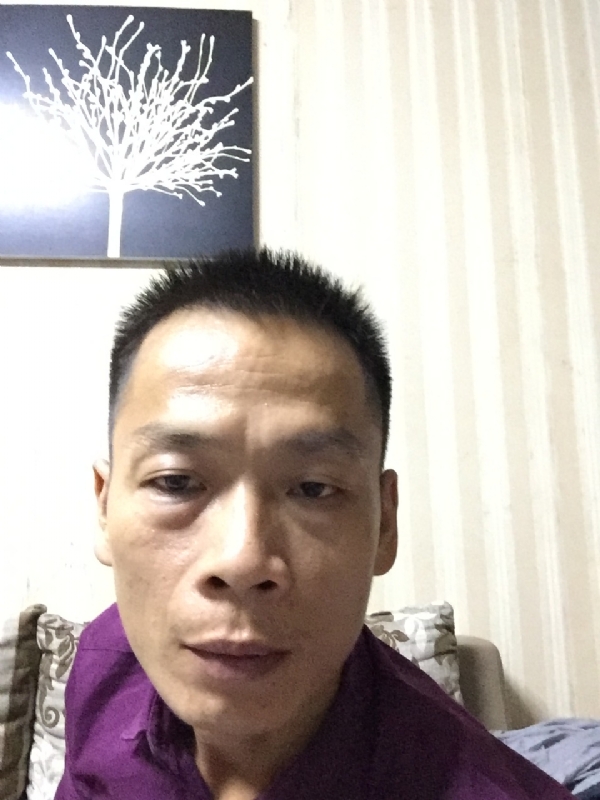 alongzhe的第一张照片--渭南相亲服务中心