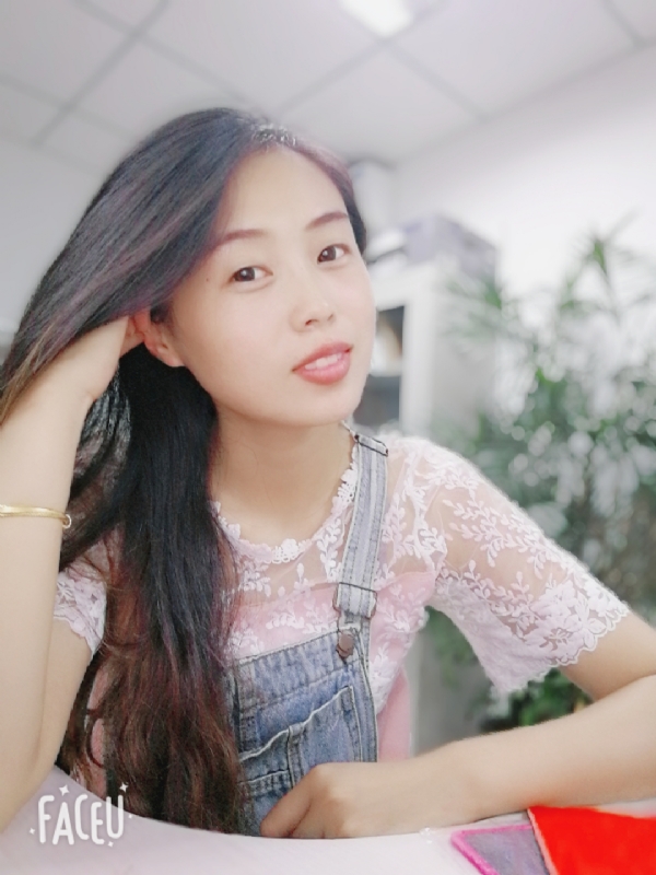 暖暖的第二张照片--渭南相亲服务中心