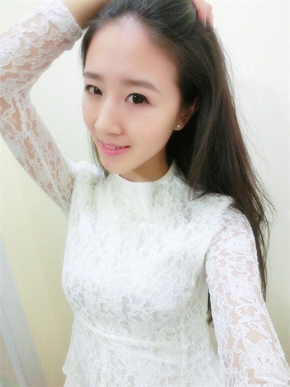 初久与歌的第一张照片--渭南相亲服务中心