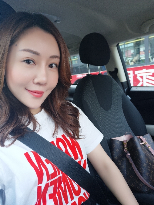 娜娜的第二张照片--渭南相亲服务中心