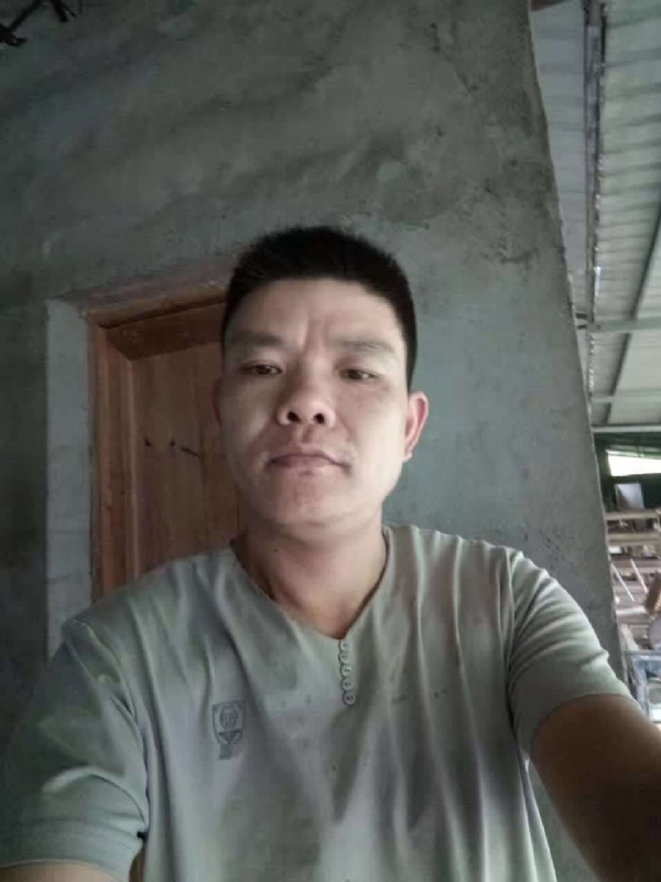 寻找幸福的第一张照片--渭南相亲服务中心