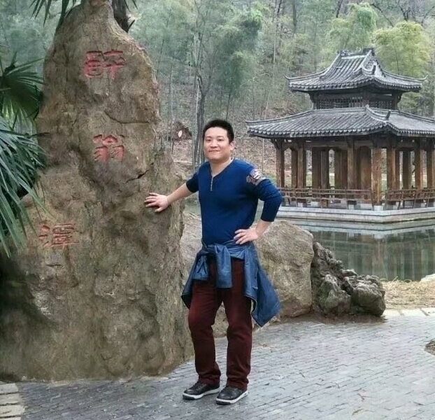 烦事用点心的第一张照片--渭南相亲服务中心