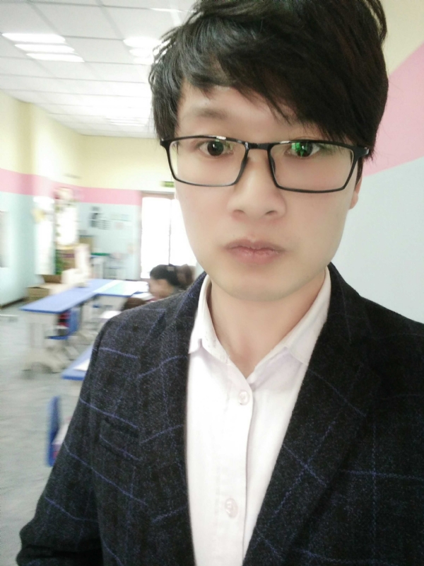 峰的呢喃的第一张照片--渭南相亲服务中心