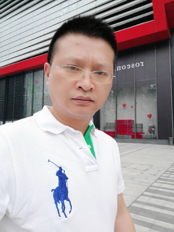 硬汉的第一张照片--渭南相亲服务中心
