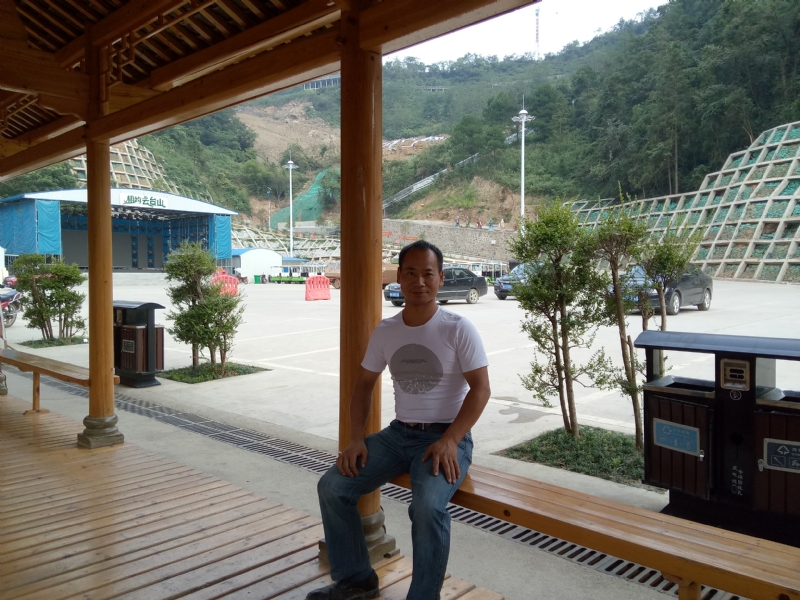 安哥的第一张照片--渭南相亲服务中心