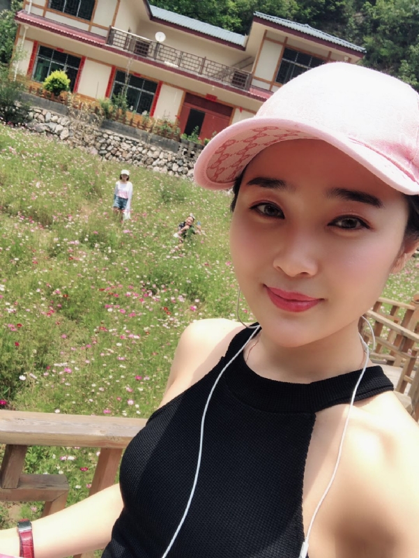 诗琪的第二张照片--渭南相亲服务中心
