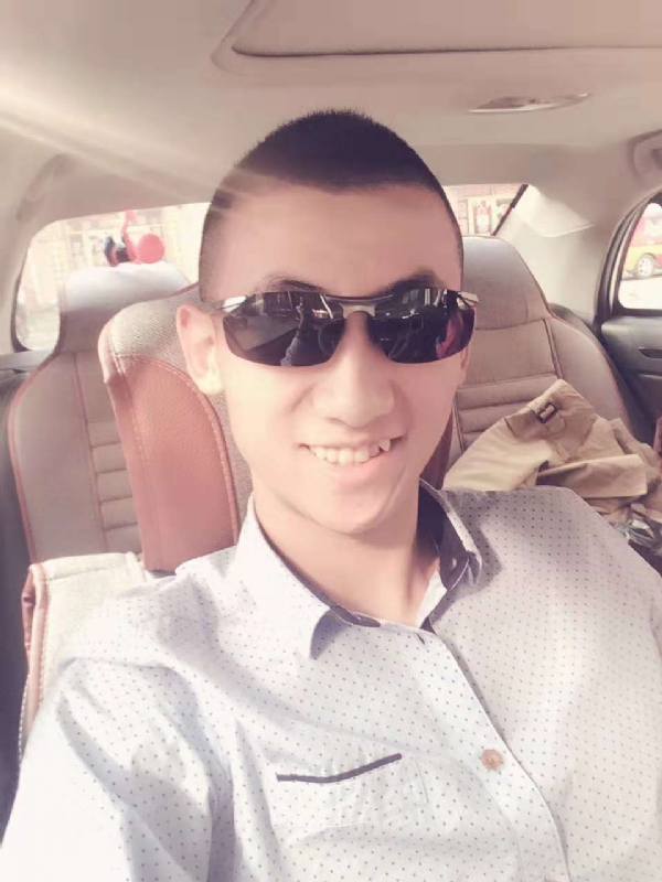 风雨的第一张照片--渭南相亲服务中心