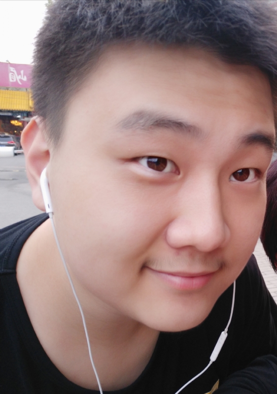 枫叶的第一张照片--渭南相亲服务中心