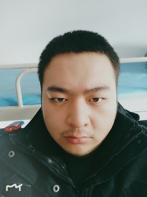 负重前行的第一张照片--渭南相亲服务中心