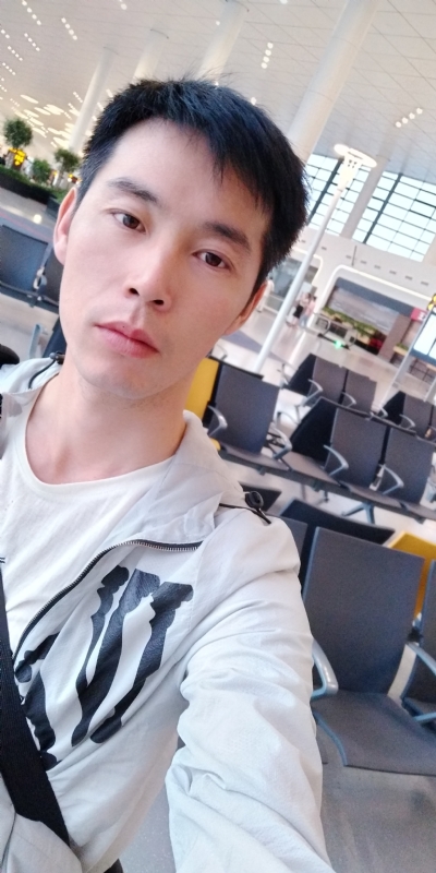 单身狗的第一张照片--渭南相亲服务中心