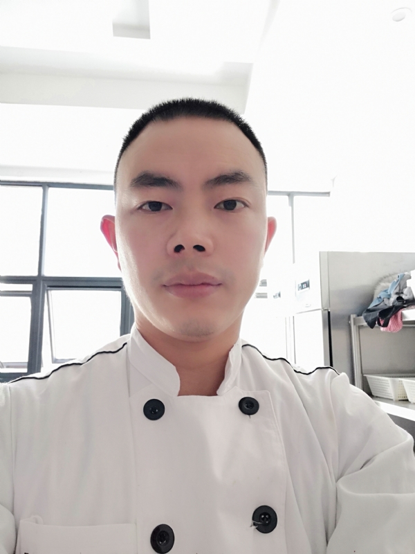 剑客段狼的第一张照片--渭南相亲服务中心