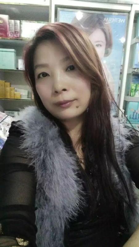 胡静的第三张照片--渭南相亲服务中心