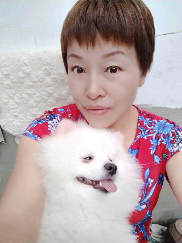 世事无常的第三张照片--渭南相亲服务中心