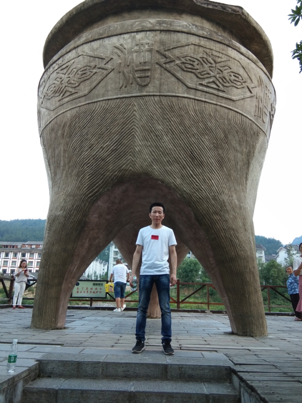 致青春的第一张照片--渭南相亲服务中心