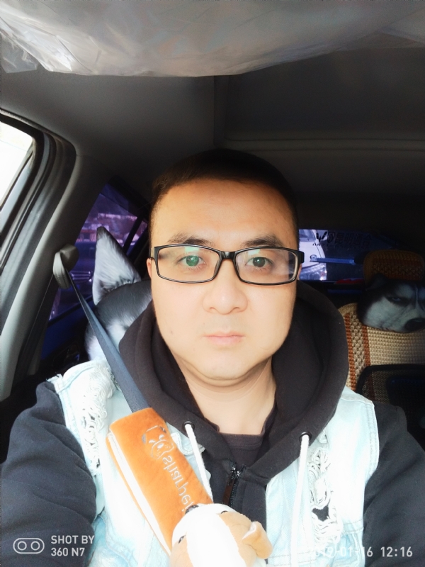 香烟最懂男人心的第一张照片--渭南相亲服务中心