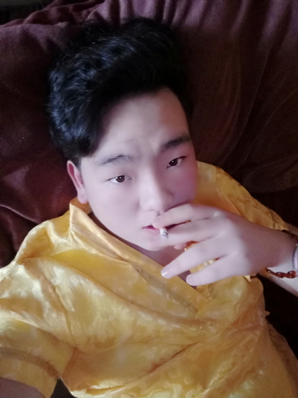 有心无力的第一张照片--渭南相亲服务中心