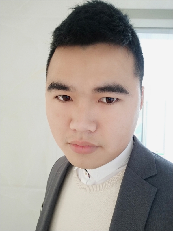 啊辉的第一张照片--渭南相亲服务中心