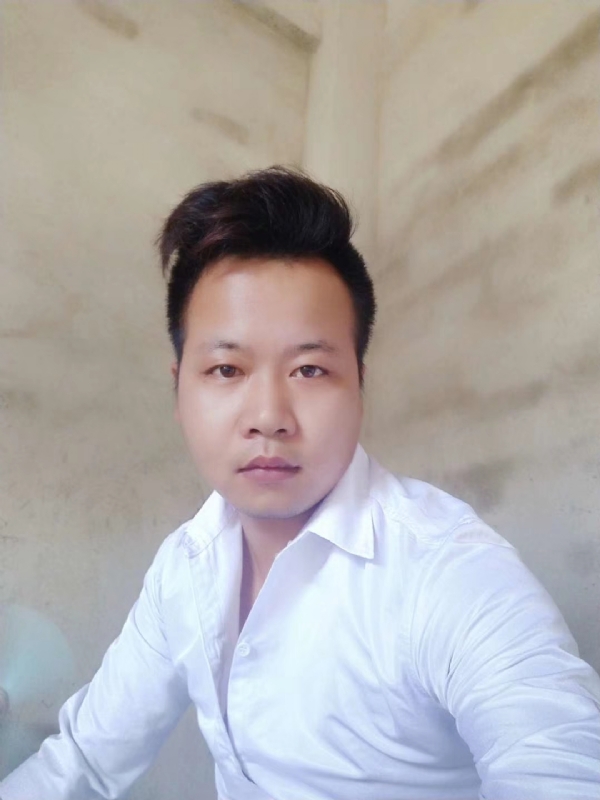 寻觅爱情的第一张照片--渭南相亲服务中心