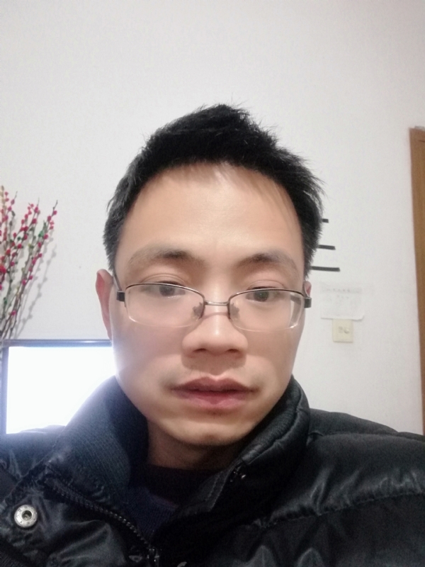 明月天涯的第一张照片--渭南相亲服务中心