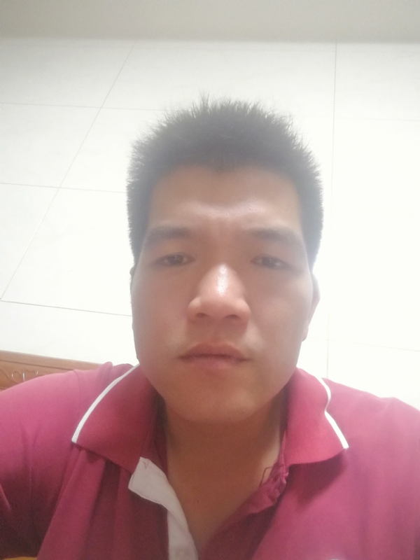 野龙的第一张照片--渭南相亲服务中心