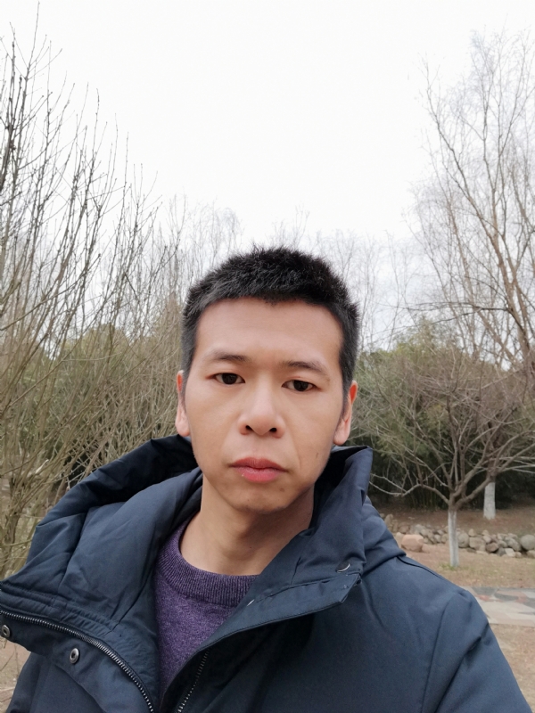 寞峰的第一张照片--渭南相亲服务中心