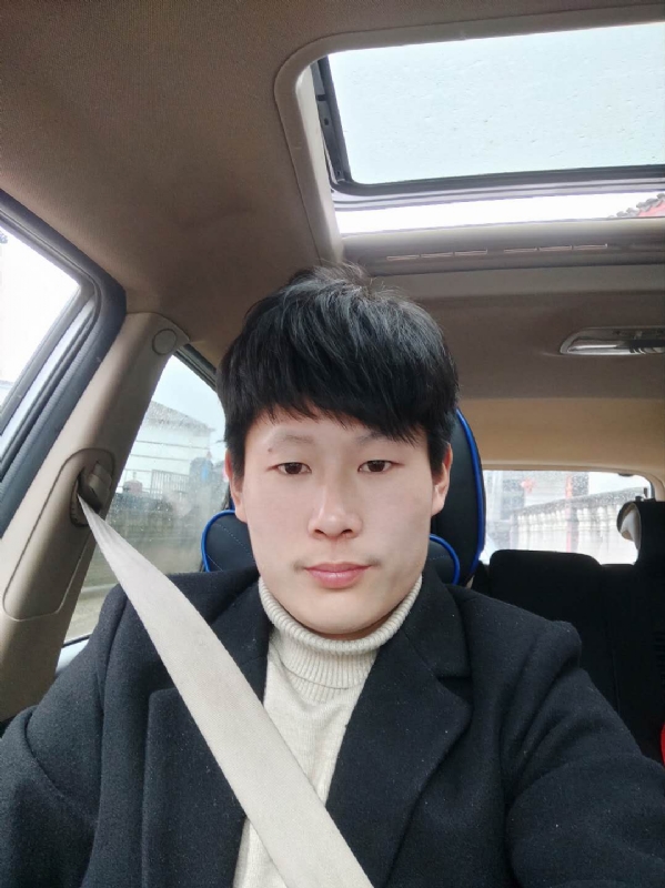 少年的第一张照片--渭南相亲服务中心