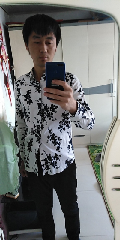 兰若寺里的书生的第一张照片--渭南相亲服务中心
