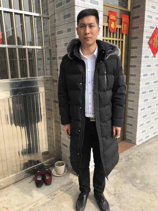 街角的风车的第一张照片--渭南相亲服务中心