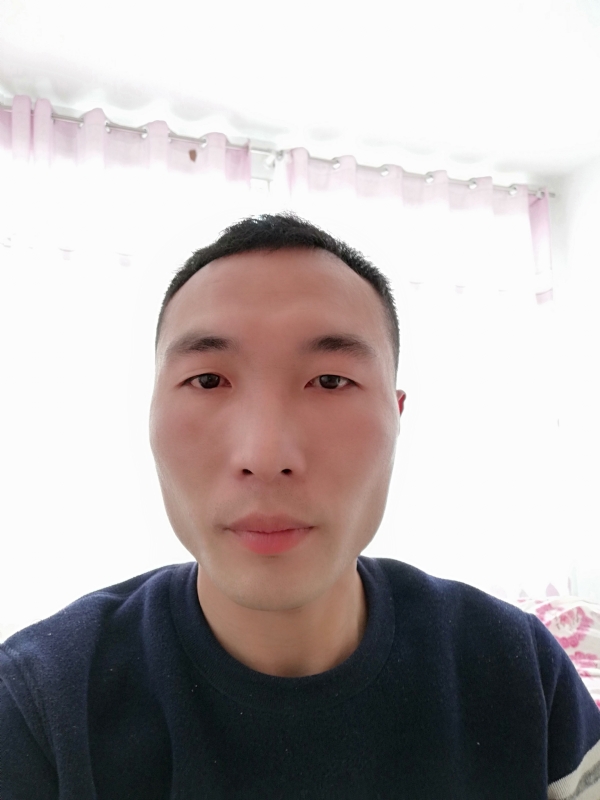 无悔的第一张照片--渭南相亲服务中心