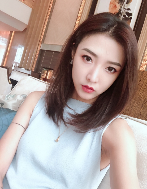 嘉嘉的第一张照片--渭南相亲服务中心