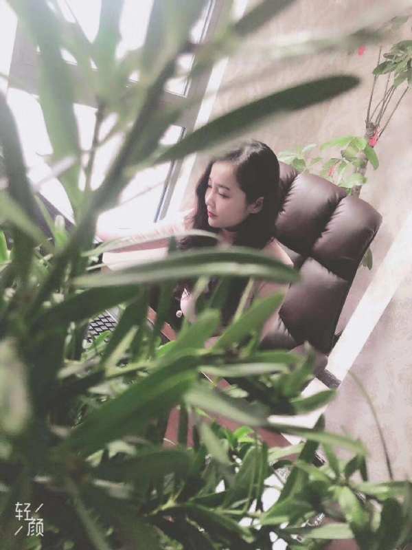 时光浅夏的第二张照片--渭南相亲服务中心