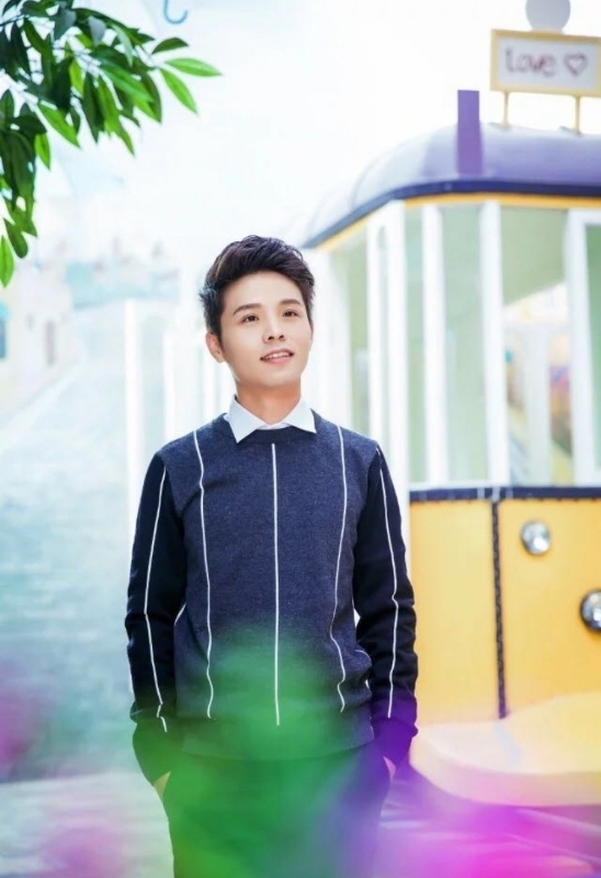 平凡的人的第一张照片--渭南相亲服务中心