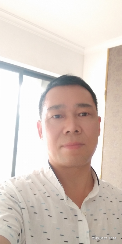 朝望大海的第一张照片--渭南相亲服务中心