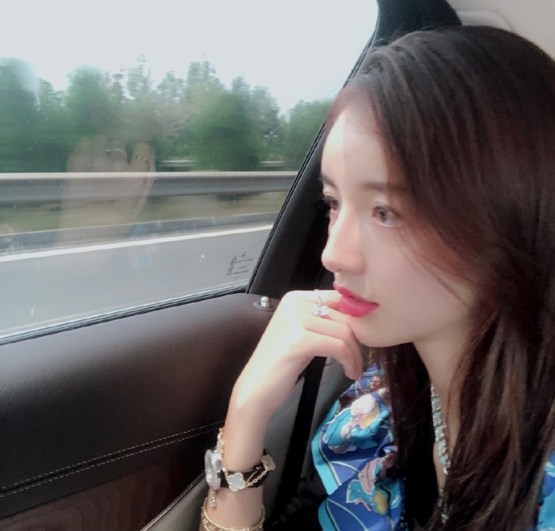 林馨的第三张照片--渭南相亲服务中心