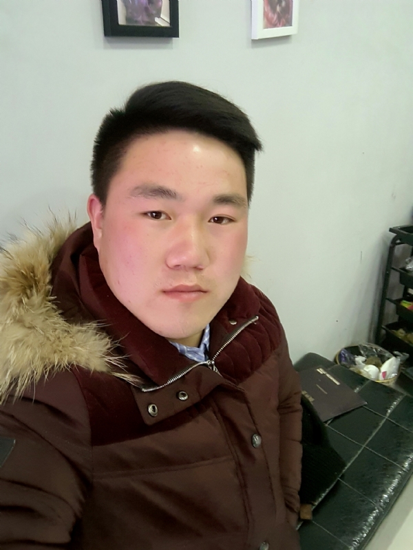 小飞的第一张照片--渭南相亲服务中心