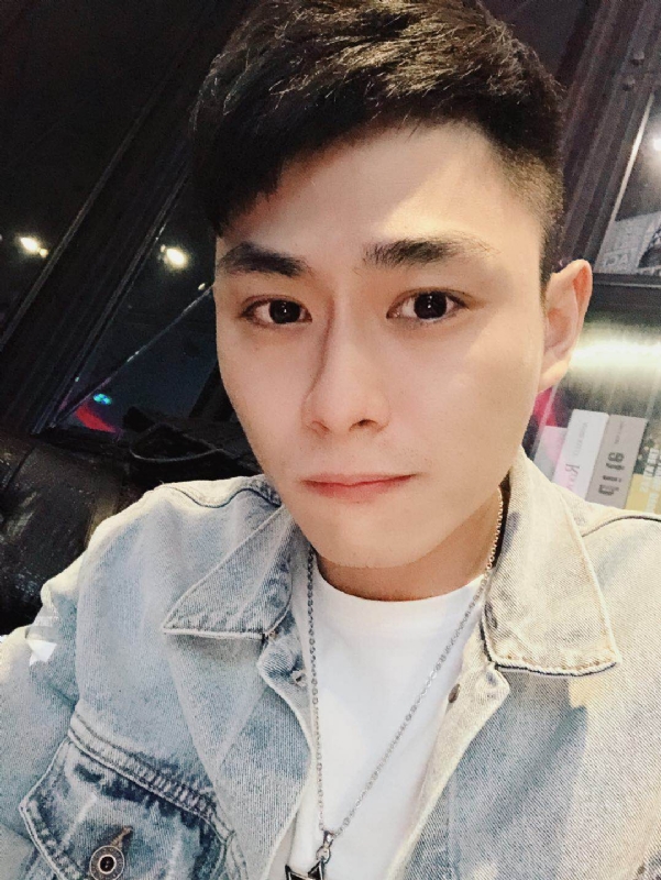 浩浩的第一张照片--渭南相亲服务中心