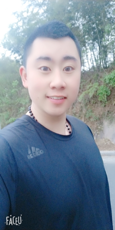 帅小伙的第一张照片--渭南相亲服务中心