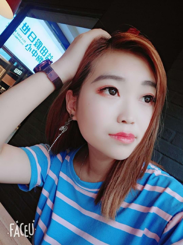 小脚的鹿的第一张照片--渭南相亲服务中心