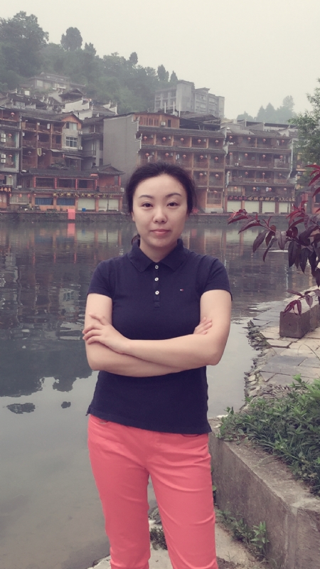 乐妞的第一张照片--渭南相亲服务中心