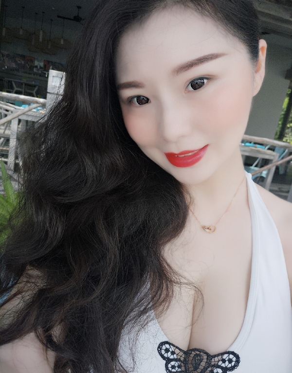 yoyo的第一张照片--渭南相亲服务中心