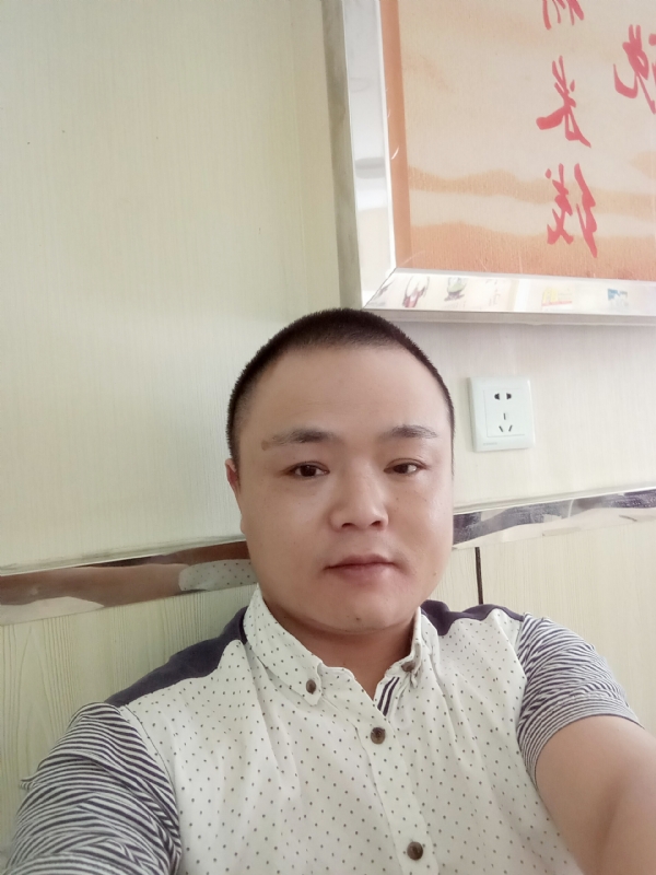 风云淡的第一张照片--渭南相亲服务中心