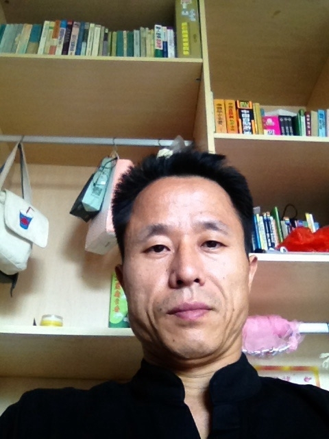 龙三少的第一张照片--渭南相亲服务中心