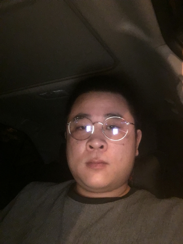 Gang的第一张照片--渭南相亲服务中心
