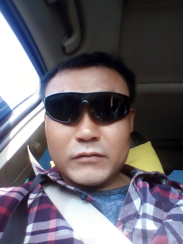 莱芜强哥的第一张照片--渭南相亲服务中心