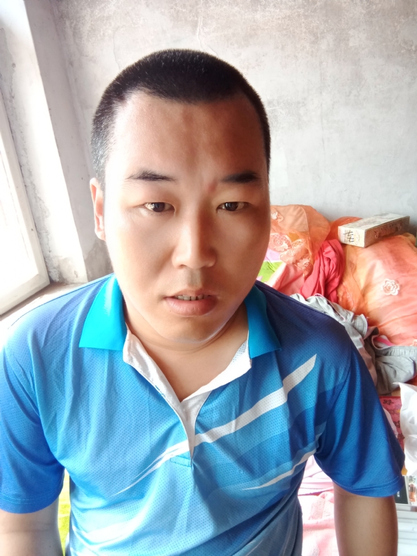 灰太狼的第一张照片--渭南相亲服务中心