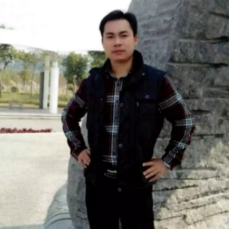 selfdy的第一张照片--渭南相亲服务中心