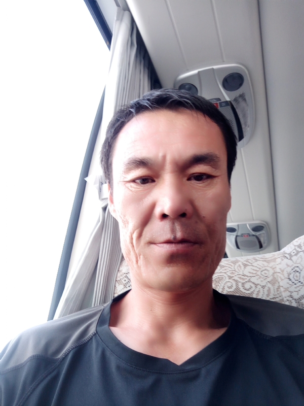 真心诚意的第一张照片--渭南相亲服务中心