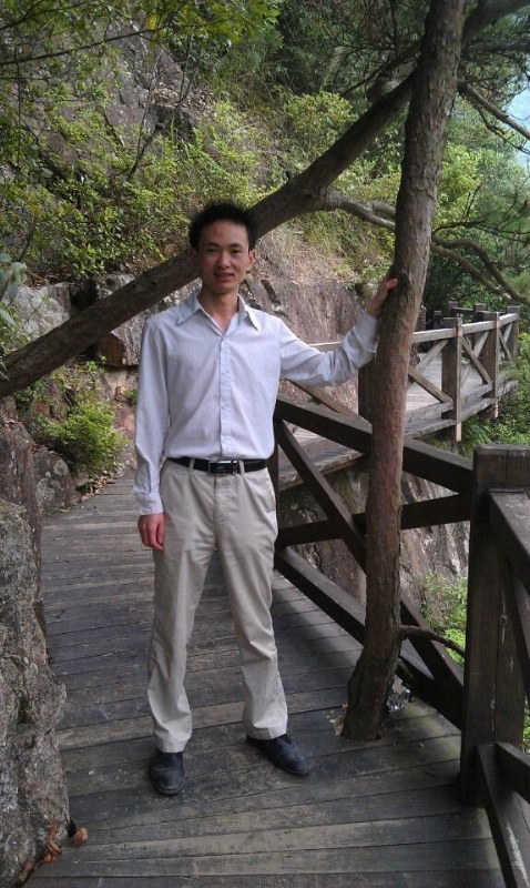 爱尚鞋的第一张照片--渭南相亲服务中心