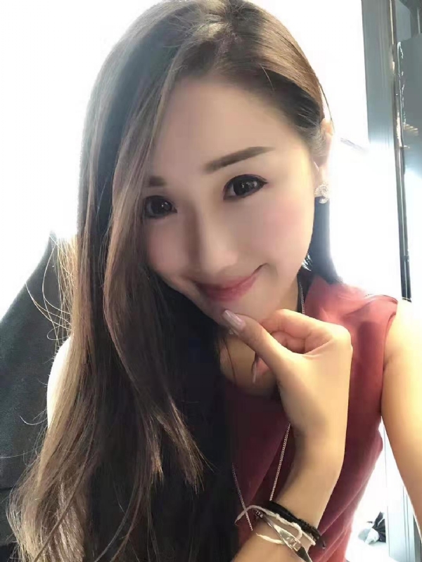 彩蝶的第一张照片--渭南相亲服务中心